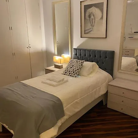 Habitaciones En San Isidro-3